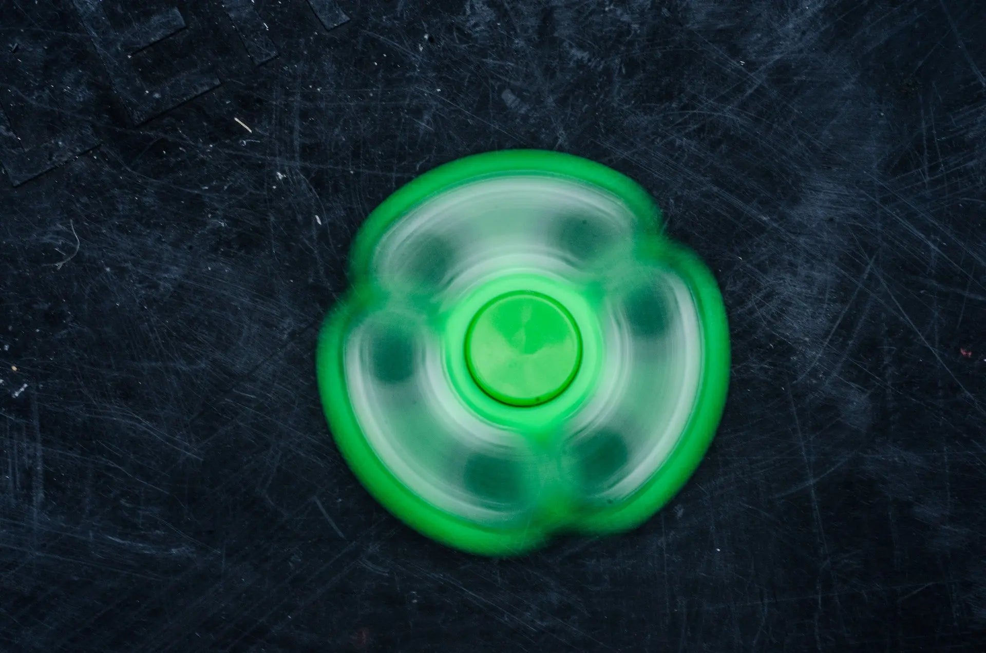 Fidget Spinners & Autism: Benefits, Tips & FAQs